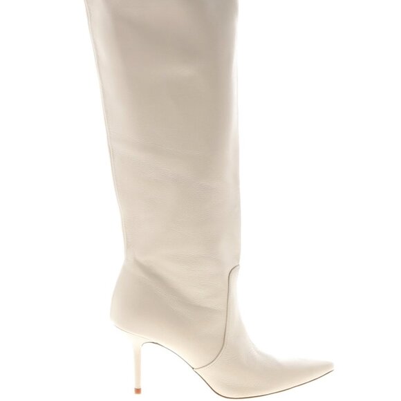 Ivory Boots - Picture 1 of 2